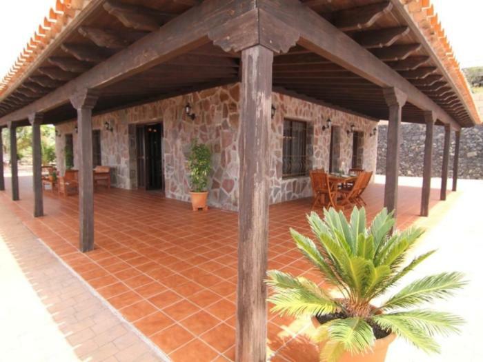 Cercado Del Medio, Chalet Con Piscina Privada アデヘ エクステリア 写真
